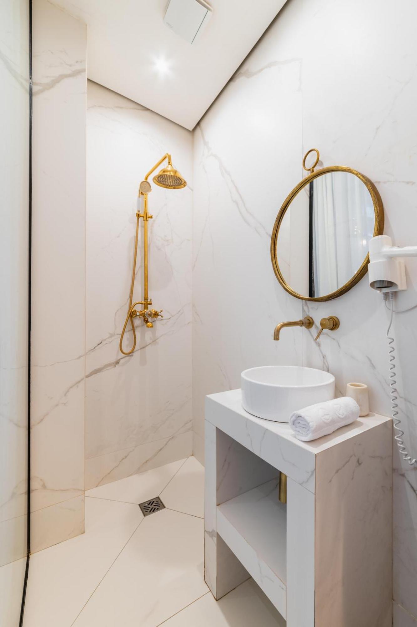 Studio Bien Equipe Proche De Toutes Commodites -2P Parigi Esterno foto